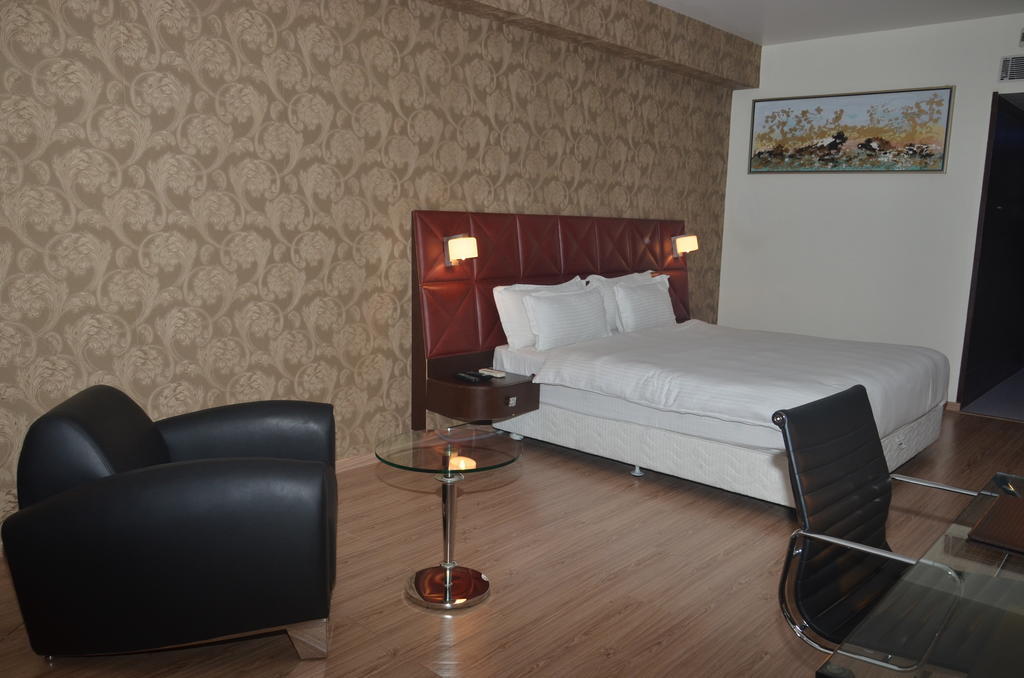 Hotel Patliputra Exotica Patna  Habitación foto